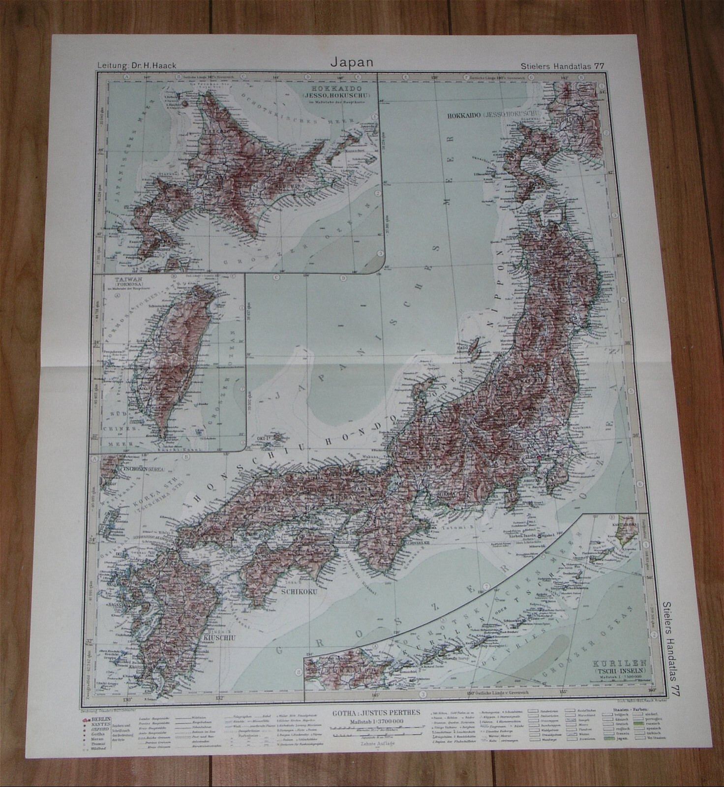 1928 ORIGINAL VINTAGE MAP OF JAPAN / HOKKAIDO TAIWAN KURIL ISLANDS