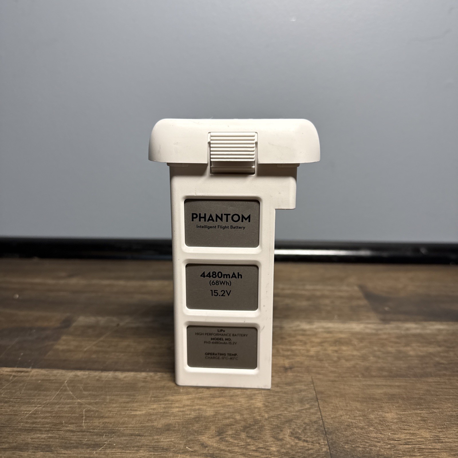 OEM 15.2V 4480mAh DJI Phantom 3 Intelligent Flight Battery -- NEEDS REPAIR