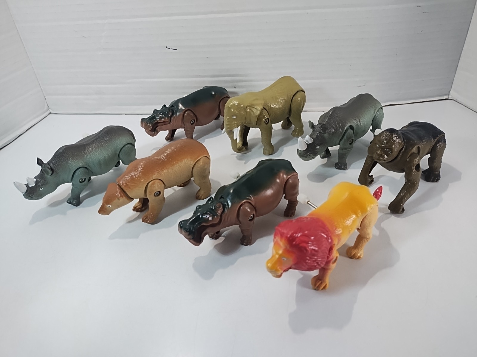 Vintage Wild Safari Animal Wind Up Toy Lot Of 8 African/Jungle Animals Toys Vtg