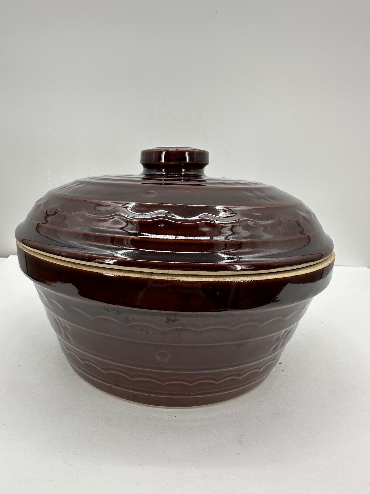 Vtg Brown Marcrest Daisy Dot Ovenproof Stoneware Dutch Oven with Lid