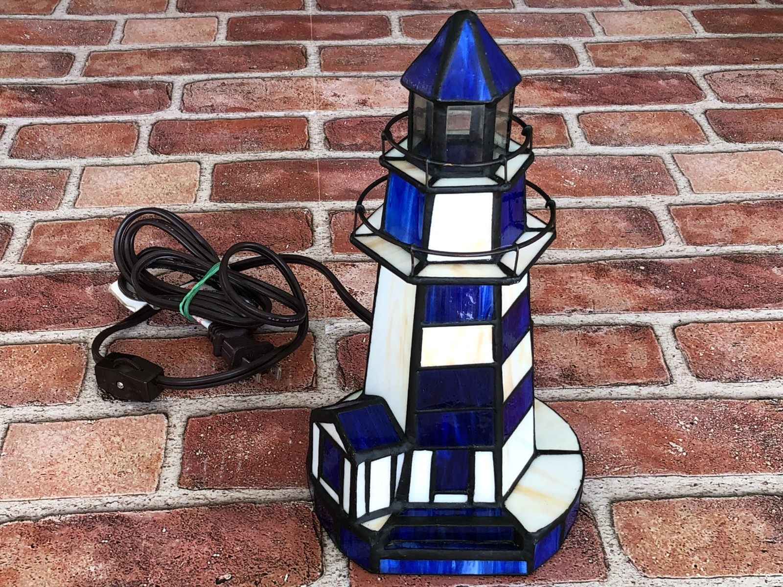Blue Stained Glass Tiffany Style Lighthouse Lamp Nightlight Nautical Beach WORKS
