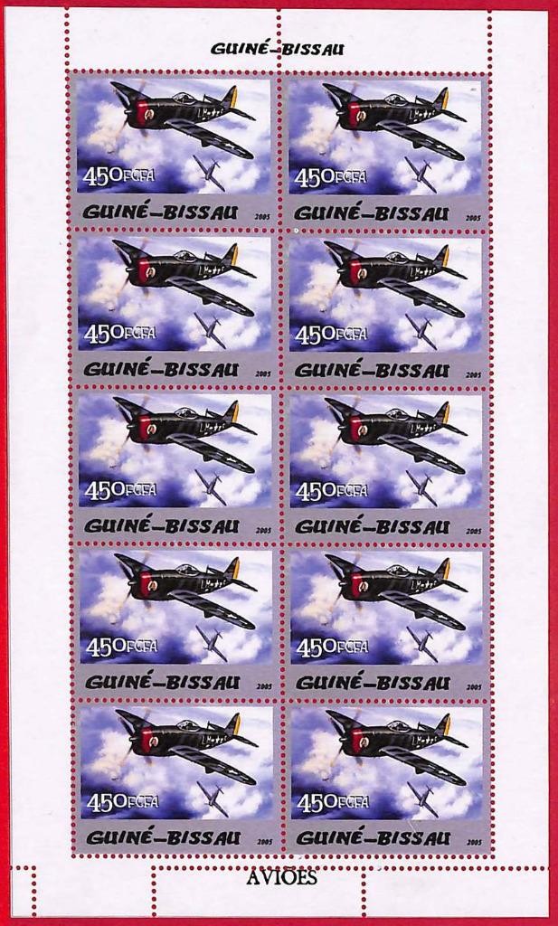 A5395 - GUINE-BISSAU - ERROR MISPERF Stamp Sheet - 2005 Aviation MILITARY PLANES