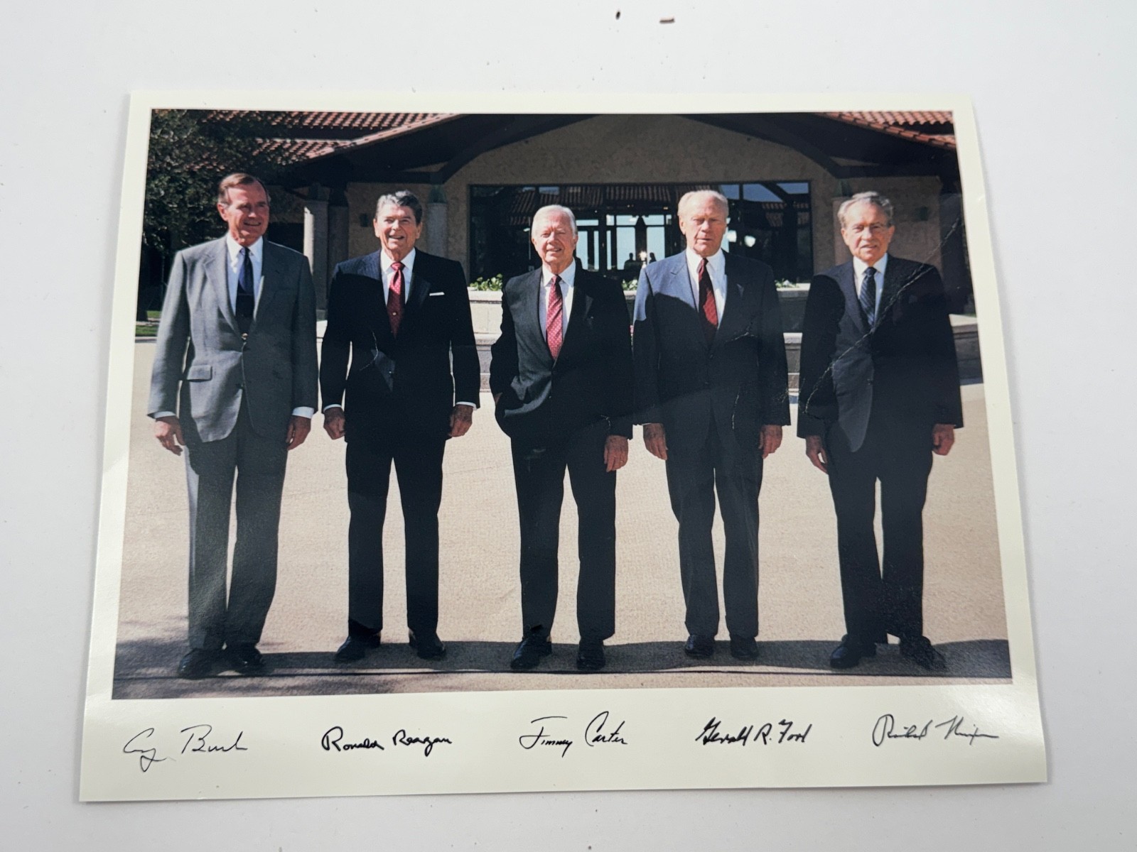 5 US Presidents (Bush, Reagan, Carter, Ford, Nixon) Signed 8x10 Photo w/ Docu.