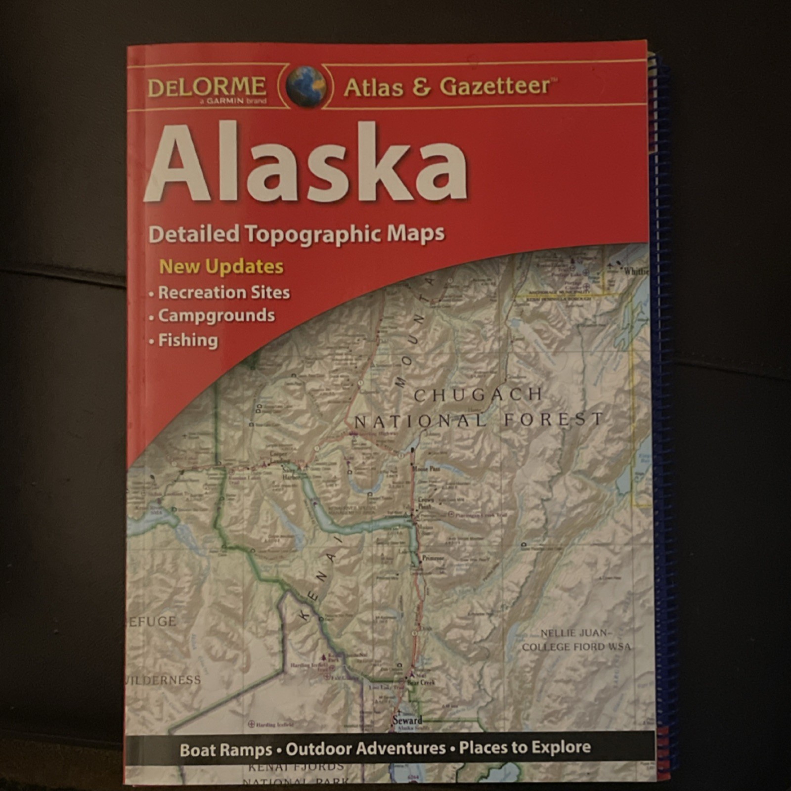 DeLorme Alaska Atlas & Gazetteer Detailed Topographic Maps