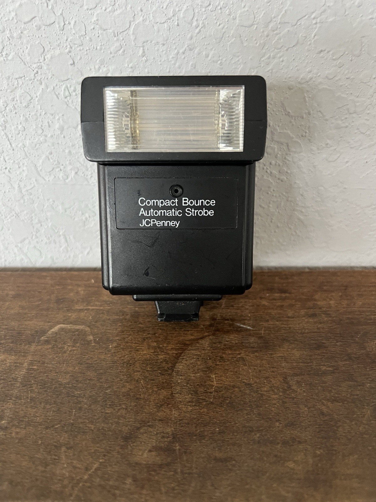 Vintage JCPenney Compact Bounce Automatic Strobe Camera Flash Accessory