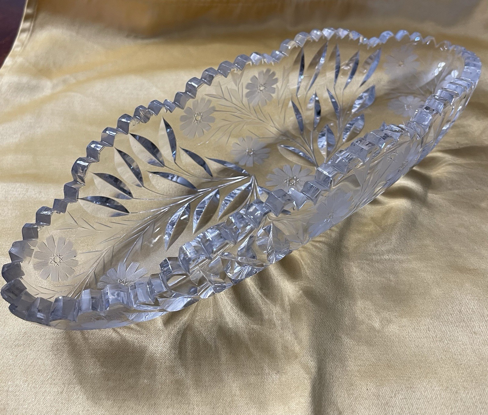 Vintage Bohemian Cut Crystal Dish Sawtooth Rim Daisy Floral Heavy Lead Crystal