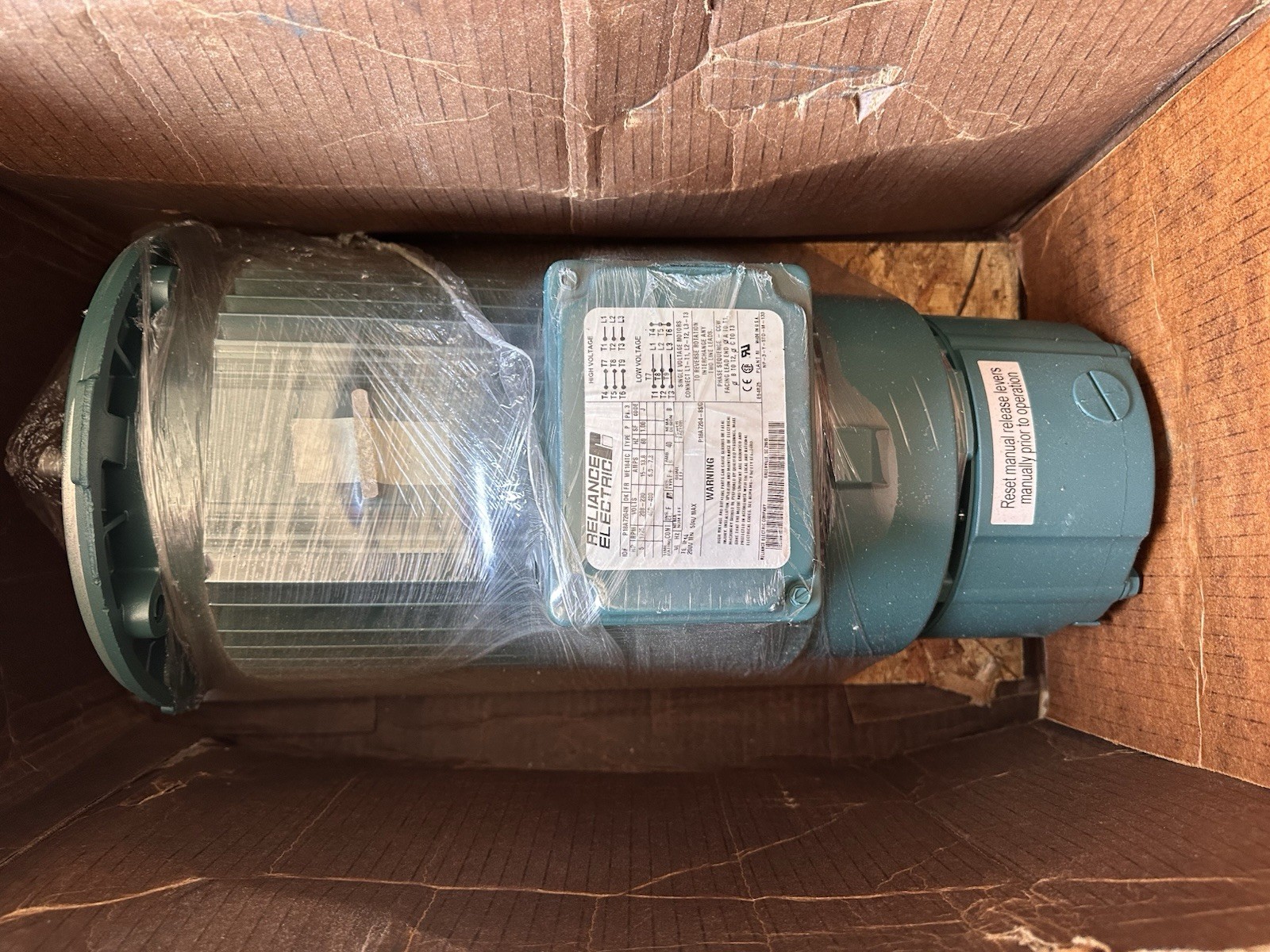 New Reliance AC Motor P18A7204N 5HP 230/460VAC 3Ph 1725RPM Brake 031052 140DBSC