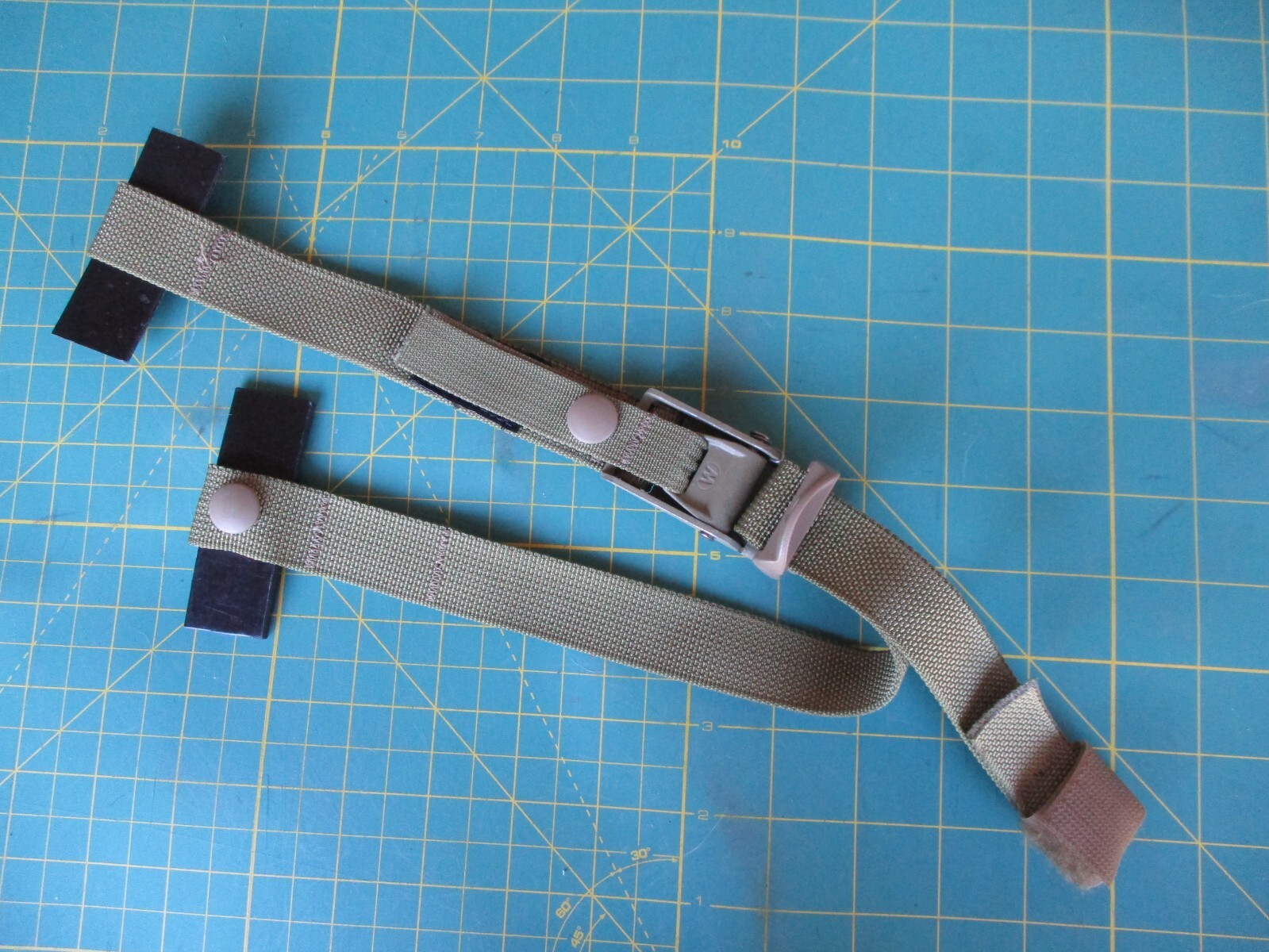 Mystery Ranch CINCH Rucksack, Plate Carrier Chest Strap, Coyote, Unused