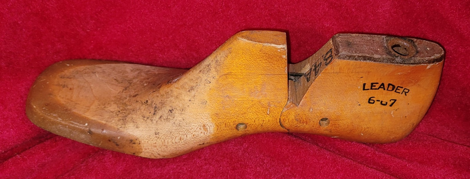 Vintage Leader Wooden Shoe Form Mold Cobbler Steampunk Primitive Country 8A