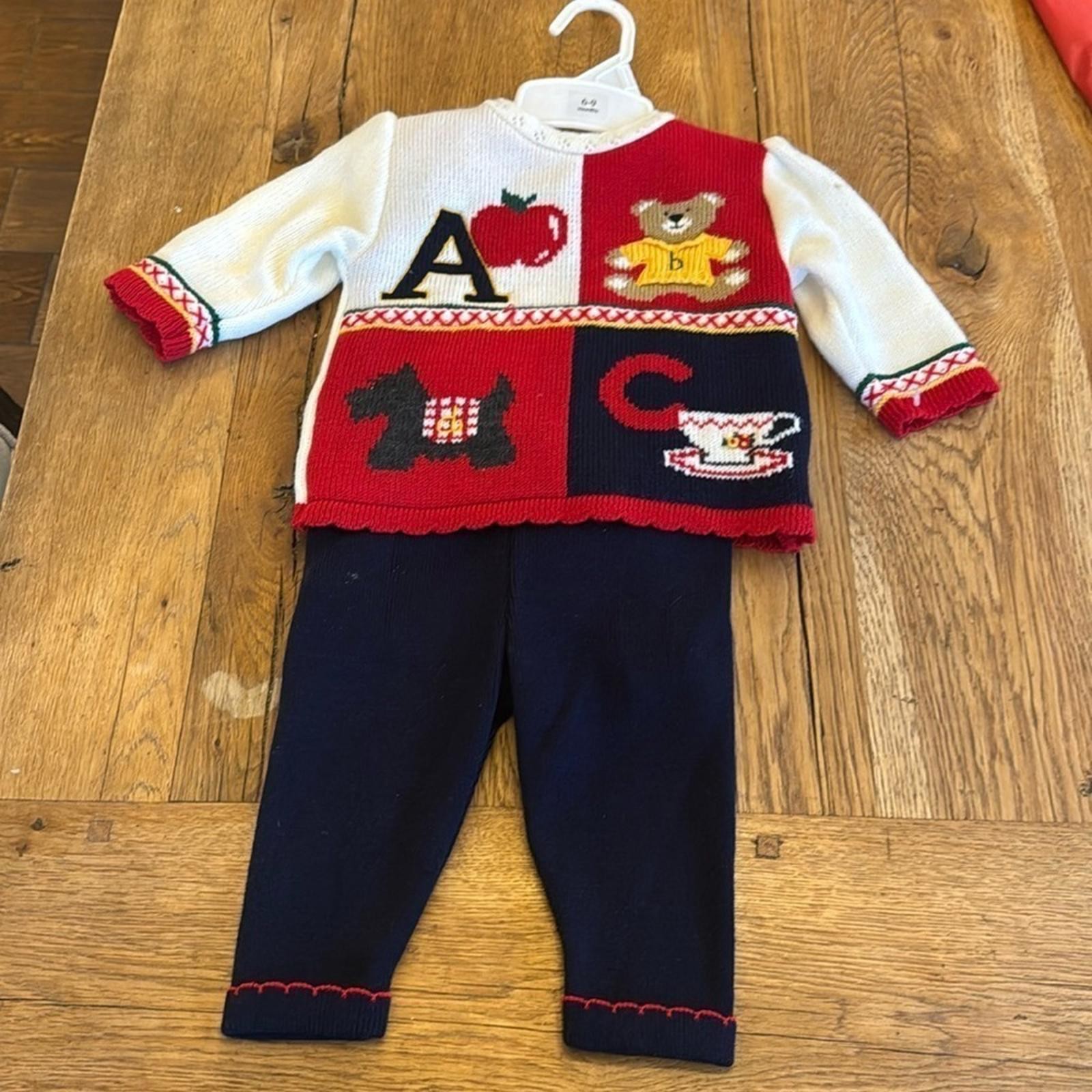 VINTAGE ABC OUTFIT 6-9 MONTHS PANTS / SWEATER
