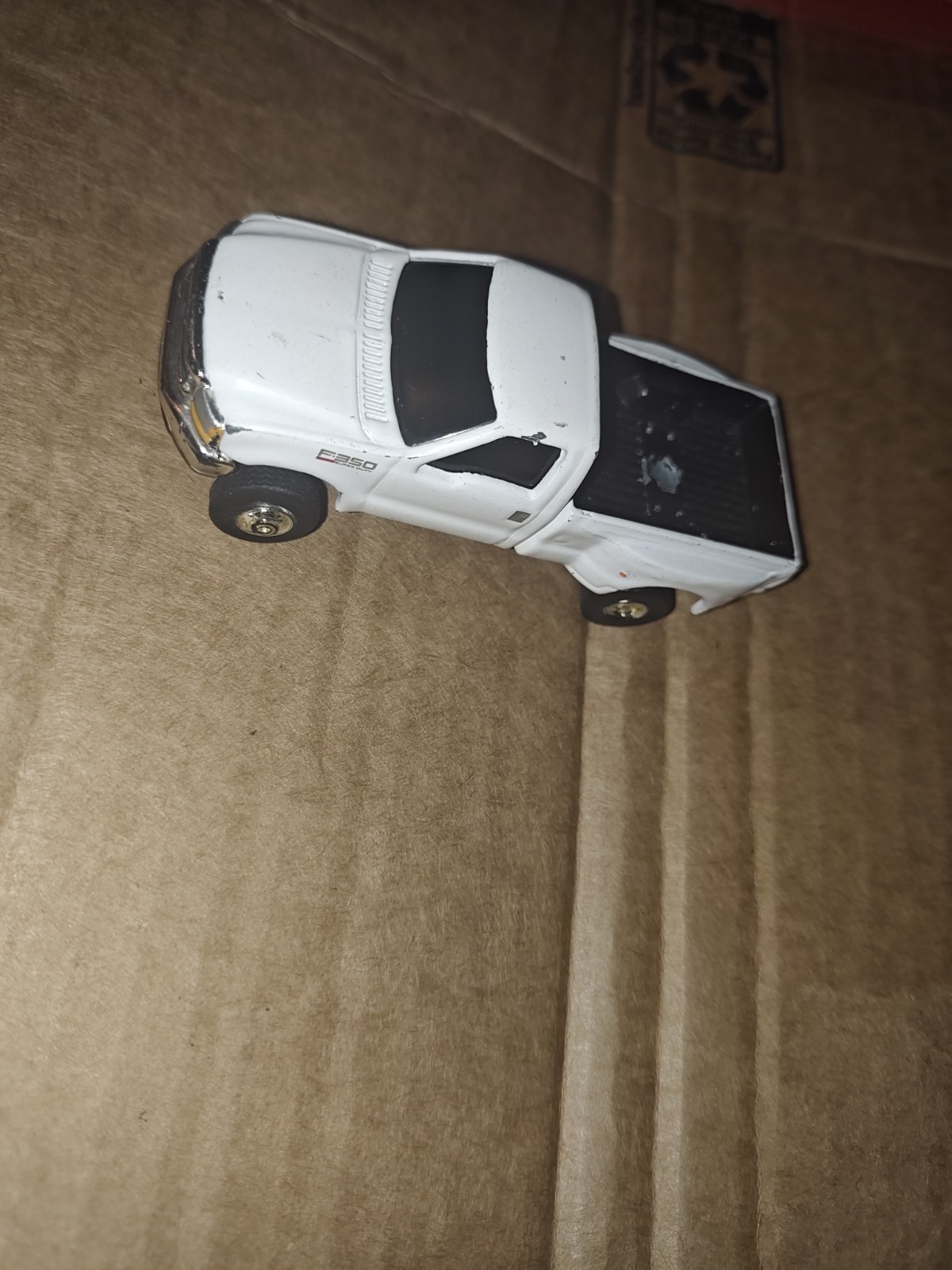 1:64 ertl ford f350 Toy Car