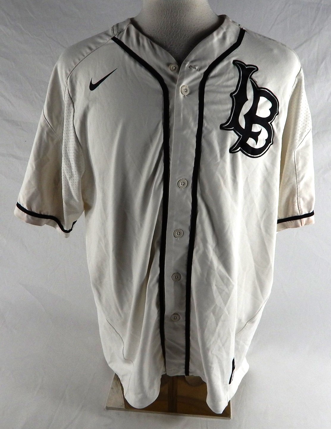 2019 Long Beach State Dirtbags #22 Game Used White Jersey Baseball XL 655