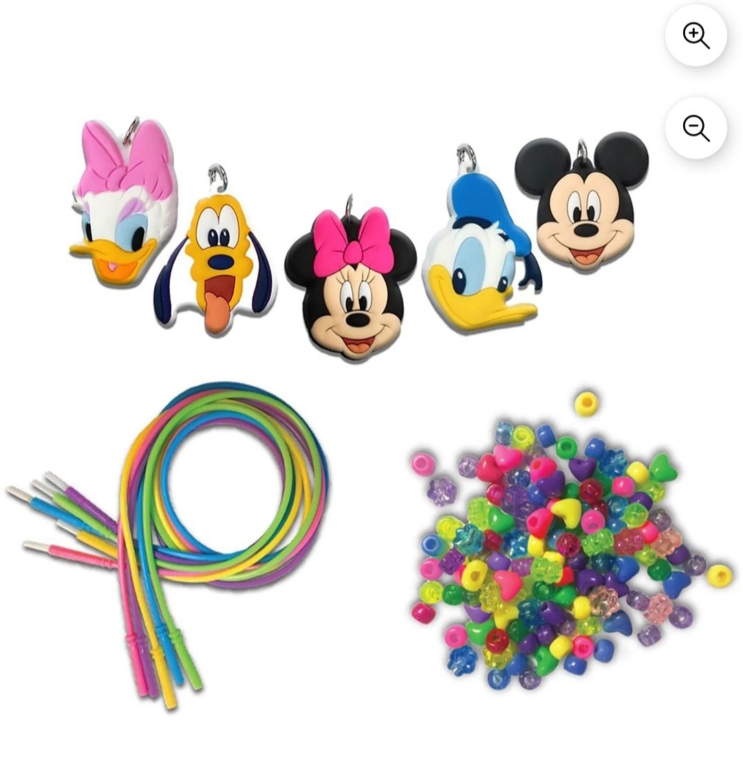 Disney Minnie Mouse Jewelry Activity Set 5 Charms 150 Beads 5 Necklaces Kit