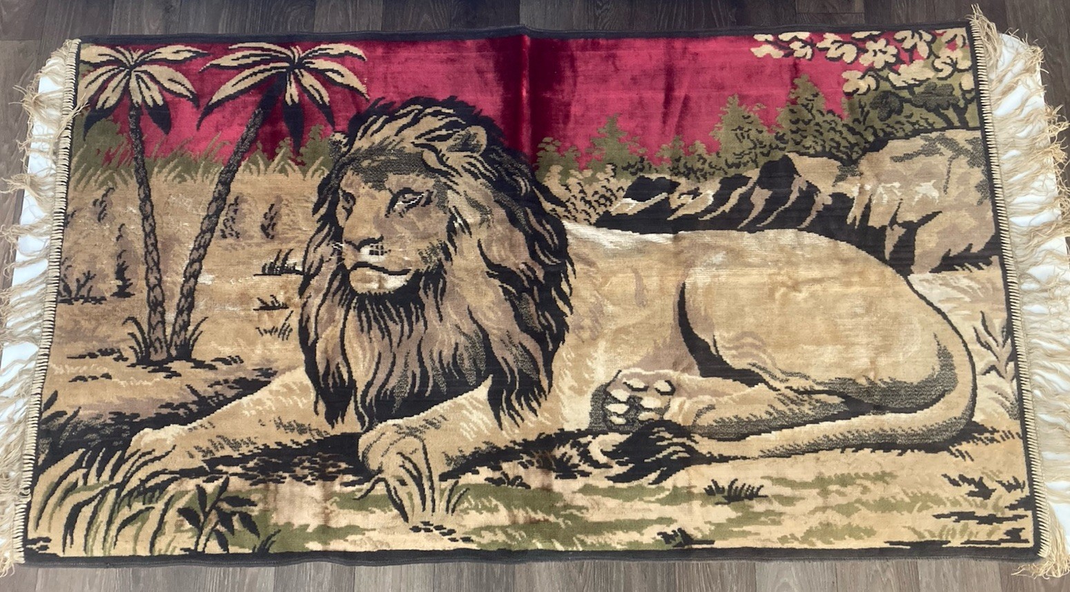 Vintage Wall Tapestry/Rug With Lion Made In Belgium 25 Inch X 45