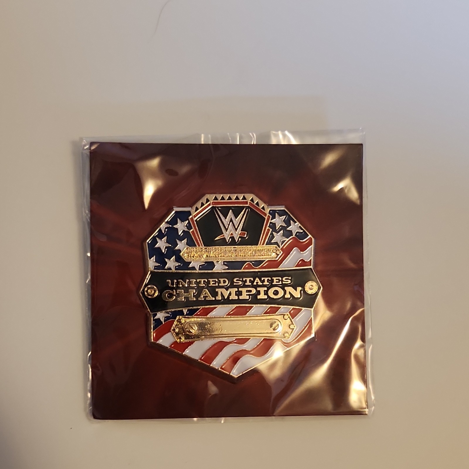WWE United States Champion Pin Lootcrate Slam Crate Gold Multicolor Wrestling