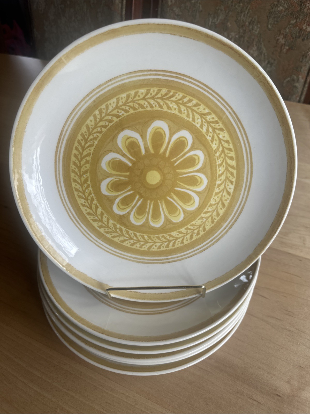 6 VTG Royal China Cavalier Ironstone CASABLANCA Dinner Plates Boho Flower Garden