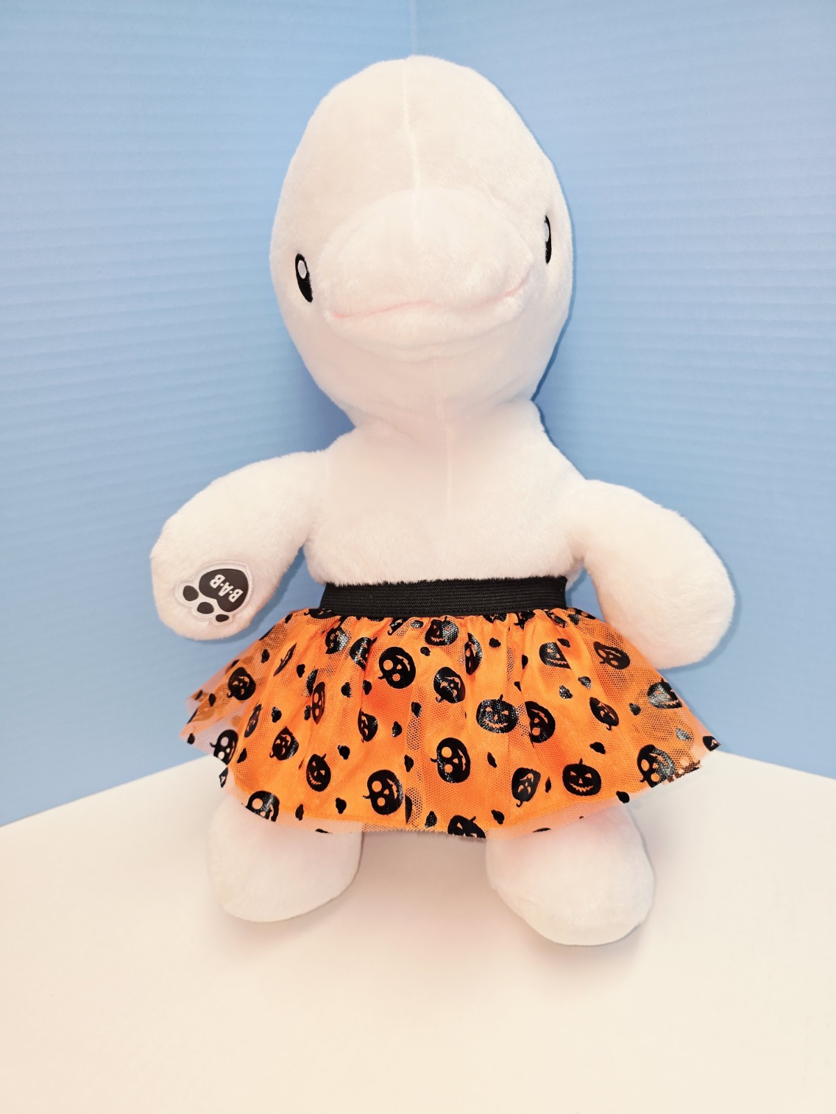 RARE Build A Bear Beluga Seaworld Exclusive White Halloween Skirt Plush