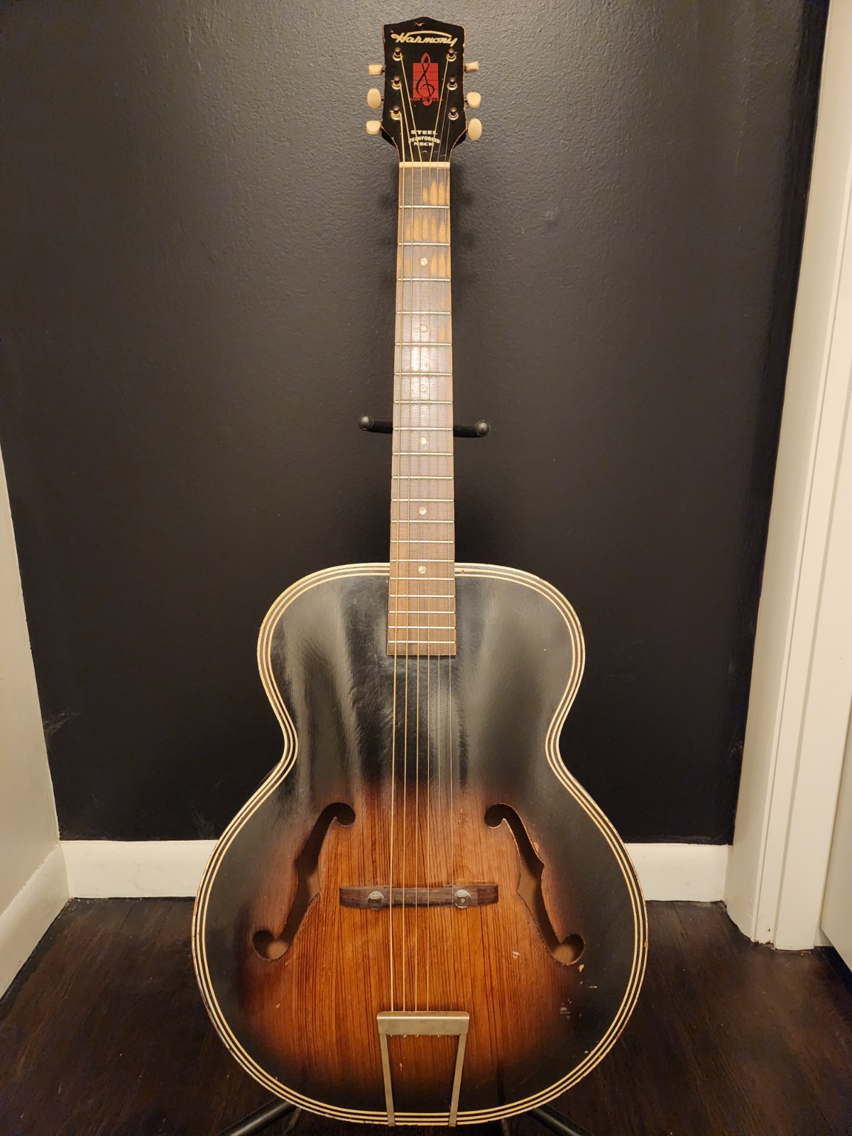 Vintage Harmony Archtone H1215 Accoustic Guitar