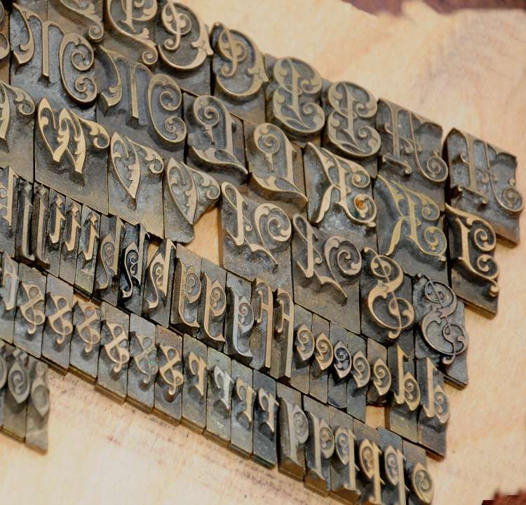 Bookbinding Brass Type set 0.45" embossing gold finishing bookbinder rare 