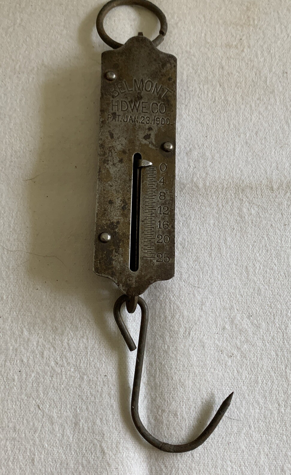 Vintage Hanging Scale Belmont HDWECO 25 lbs Metal Scale PAT. JAN 23 1900