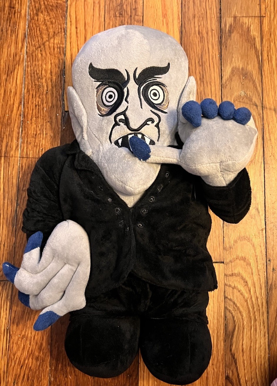 Cursed Creature Plushie Nosferatu-no Tag