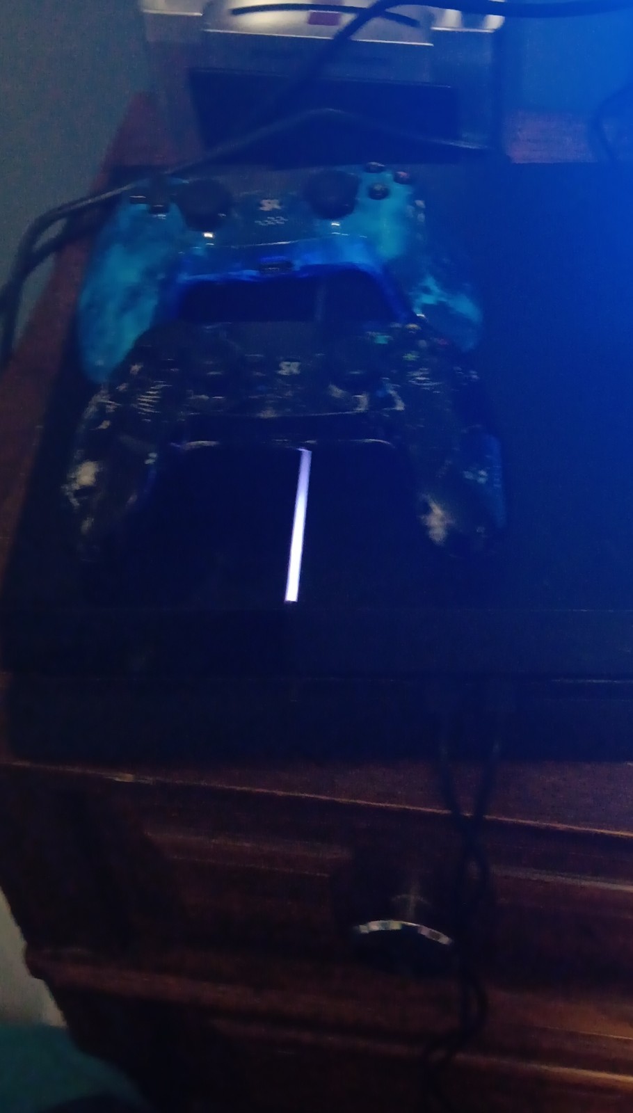 PlayStation 4 Console with 2 Controllers & Game Lot Shooter Sports Racing