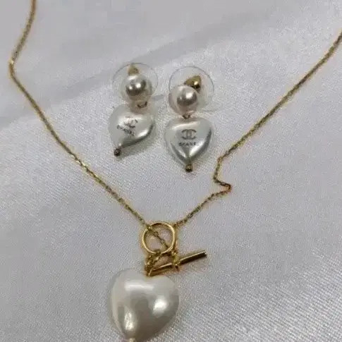 Silver 925 Necklace & Earring Set with Large Pearls, New Jewelry