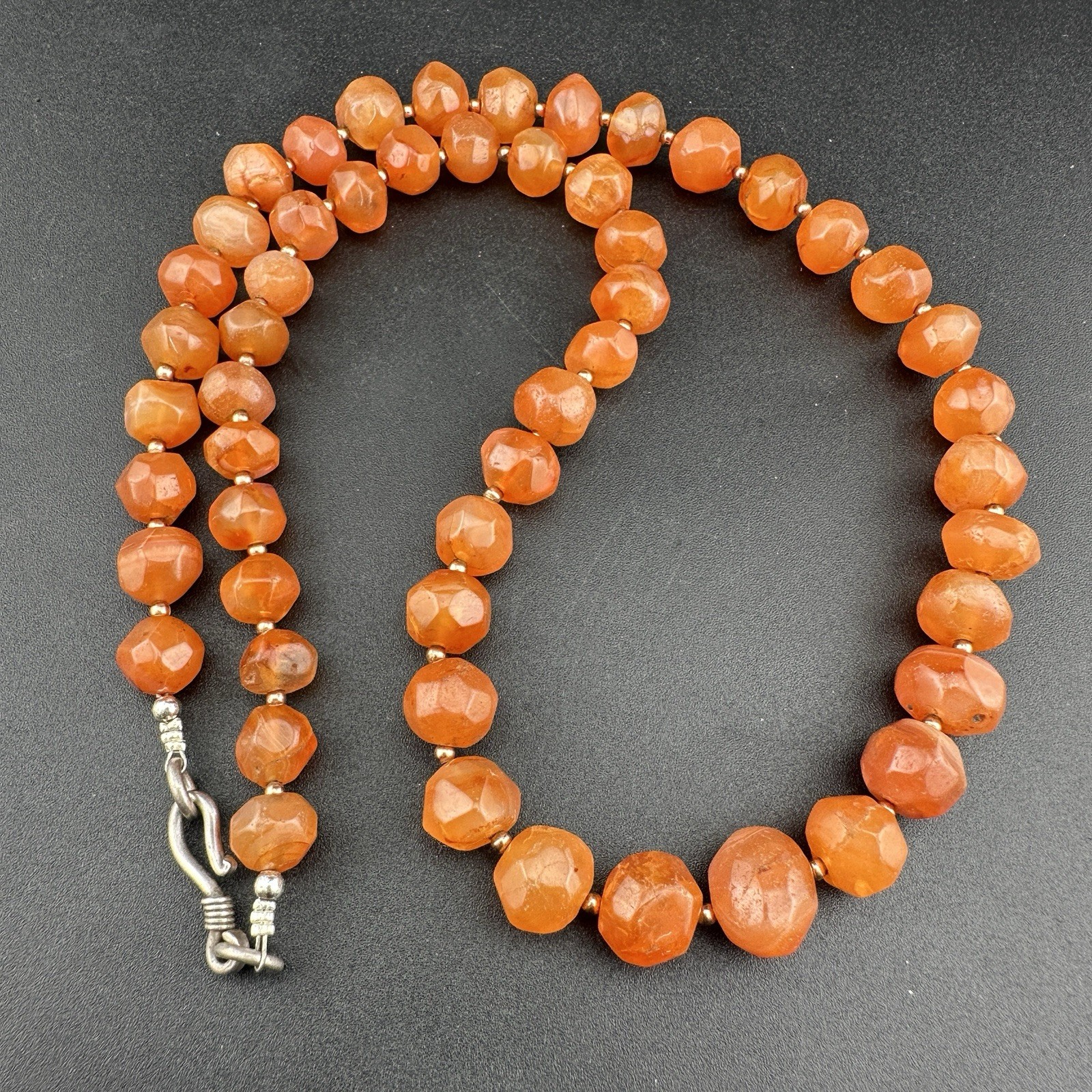 Vintage Himalayan Tibetan Carnelian Agate Beads Necklace