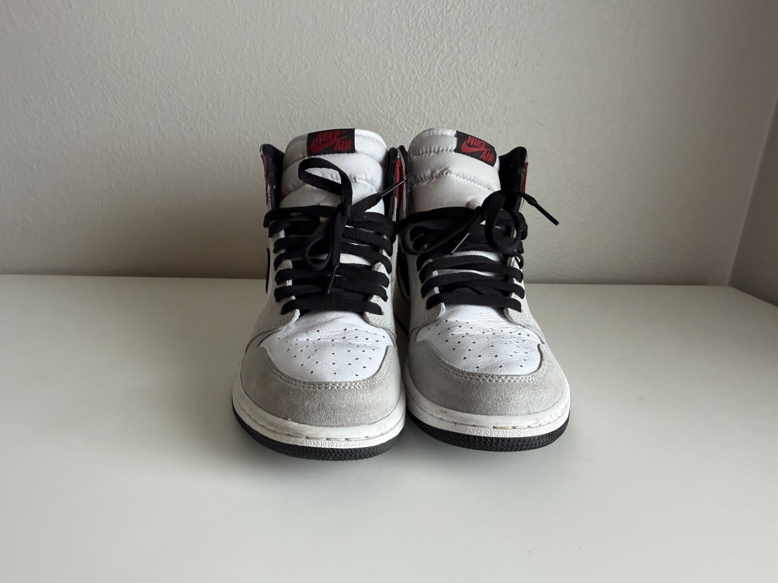 Jordan Air Jordan 1 Retro High OG Smoke Gray White Gray Black Red High Top Men's