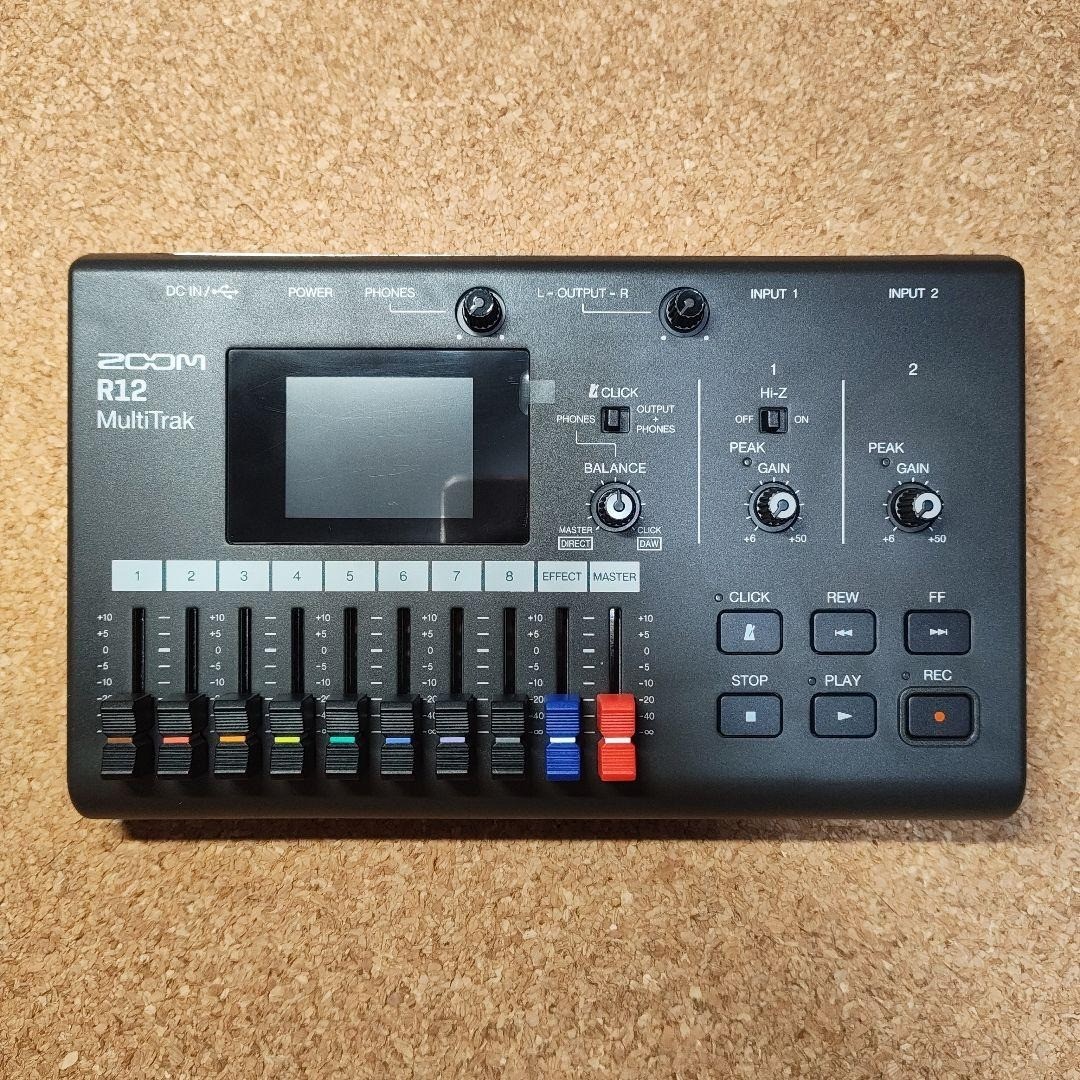 Zoom R12 MultiTrack Recorder Black Very Good