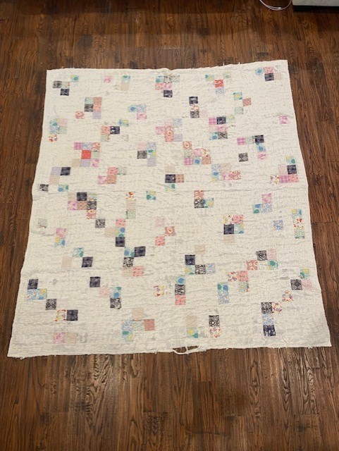 Vintage Cutter Quilt 66" x 74.5"