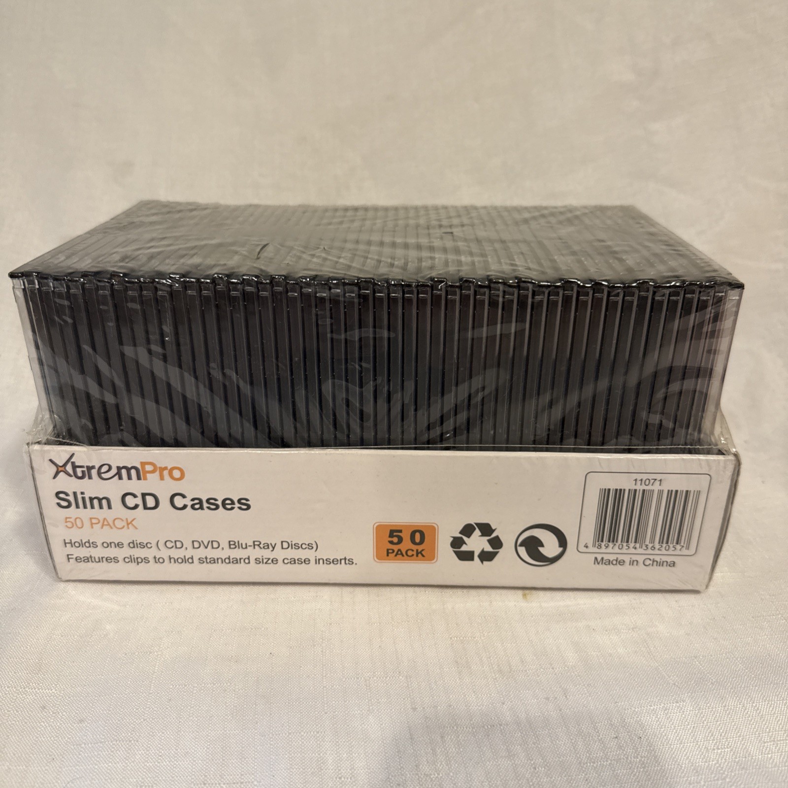 Slim Style CD/DVD New 50 Jewel Cases (clear / black) XtremPro !