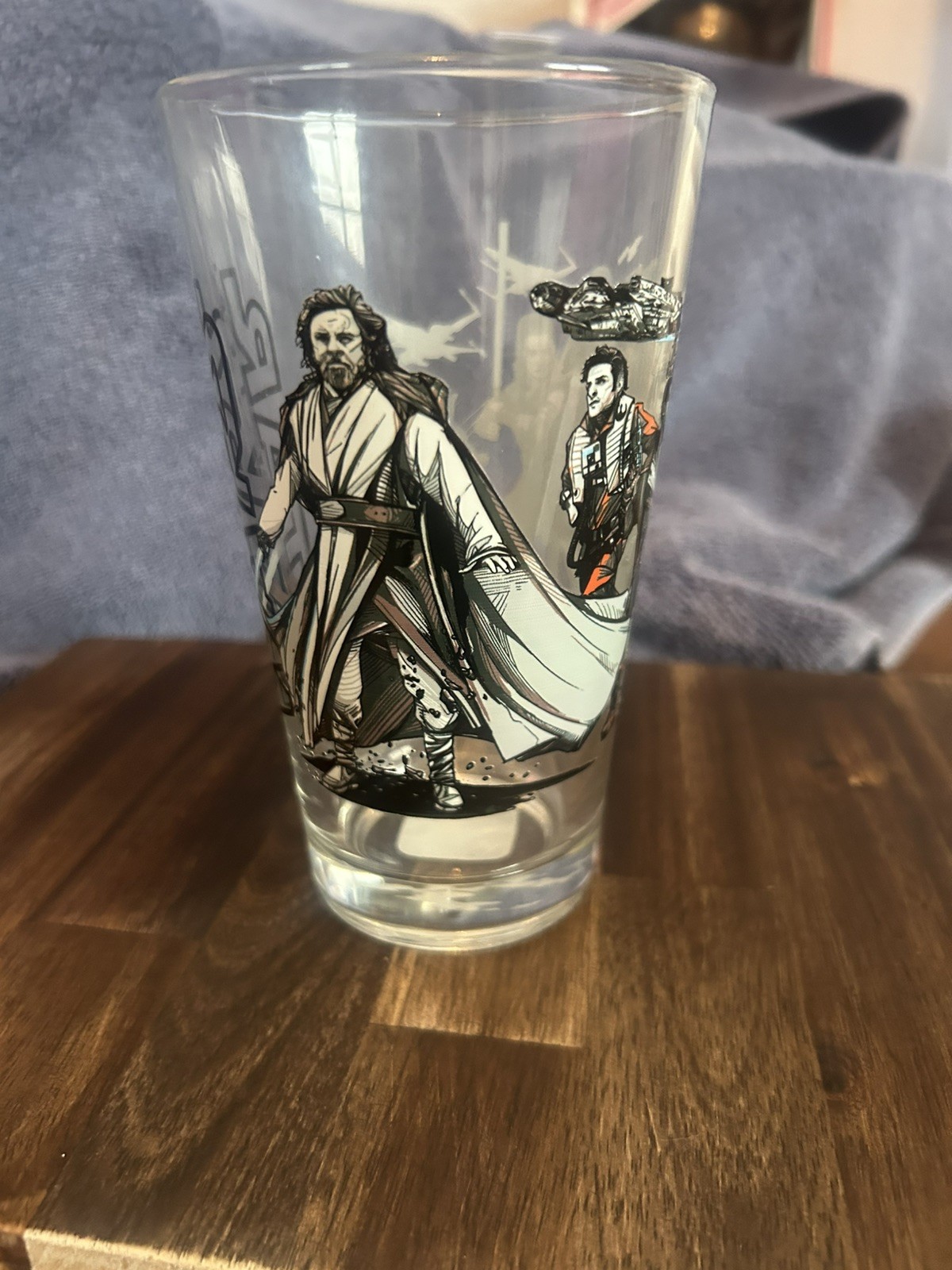 Star Wars Last Jedi Light Side Luke Skywalker Alamo Drafthouse Mondo Pint Glass