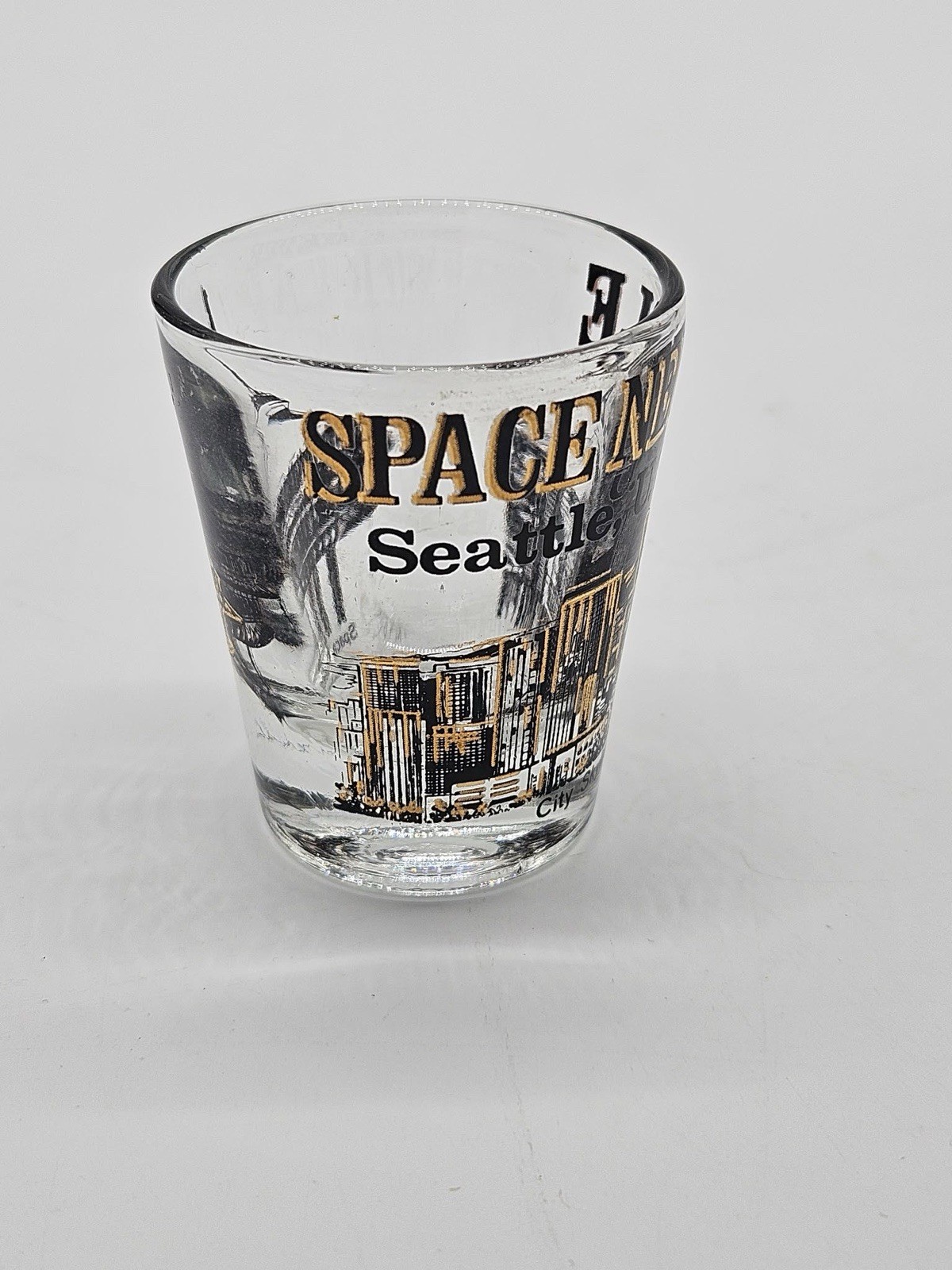 Vintage Liquor Shot Glass: Seattle, WASHINGTON Space Needle & Skyline Design