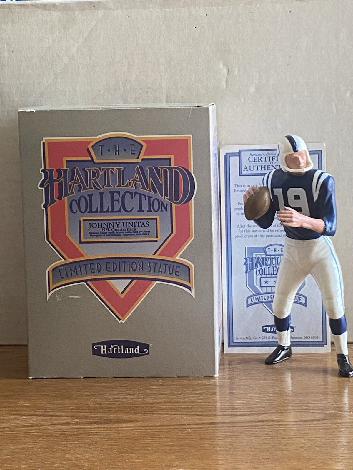 VINTAGE 1990's HARTLAND JOHNNY UNITAS QUARTERBACK BALTIMORE COLTS HOF COA MIB!