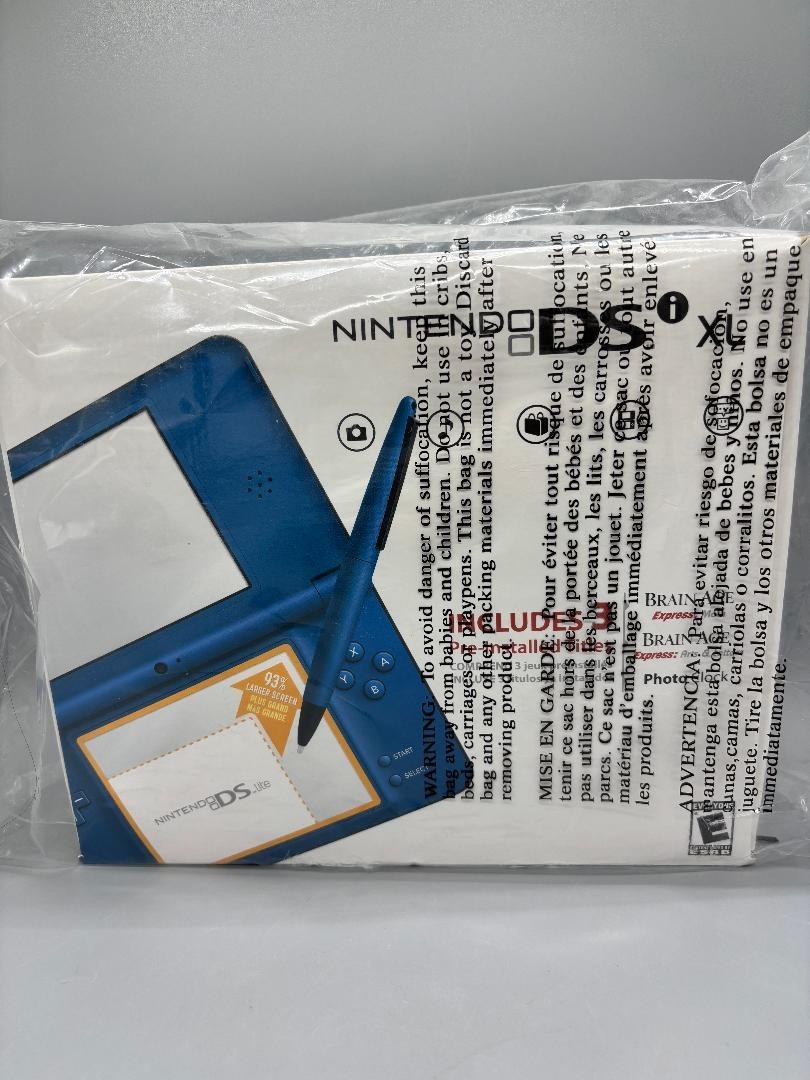 Nintendo DSi XL Handheld System Midnight Blue Sealed