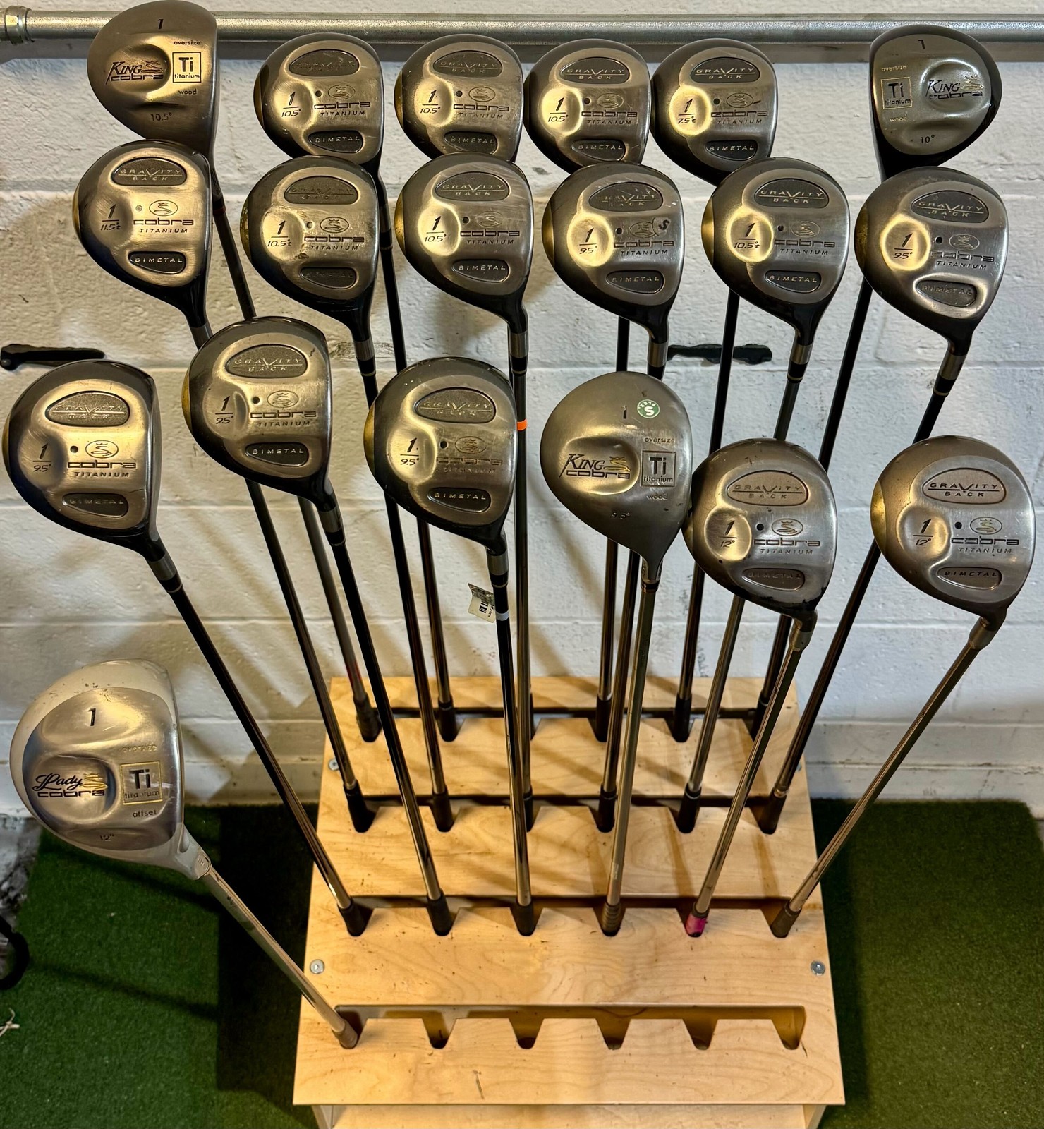 Wholesale Lot of 20 Golf Clubs - Cobra Drivers