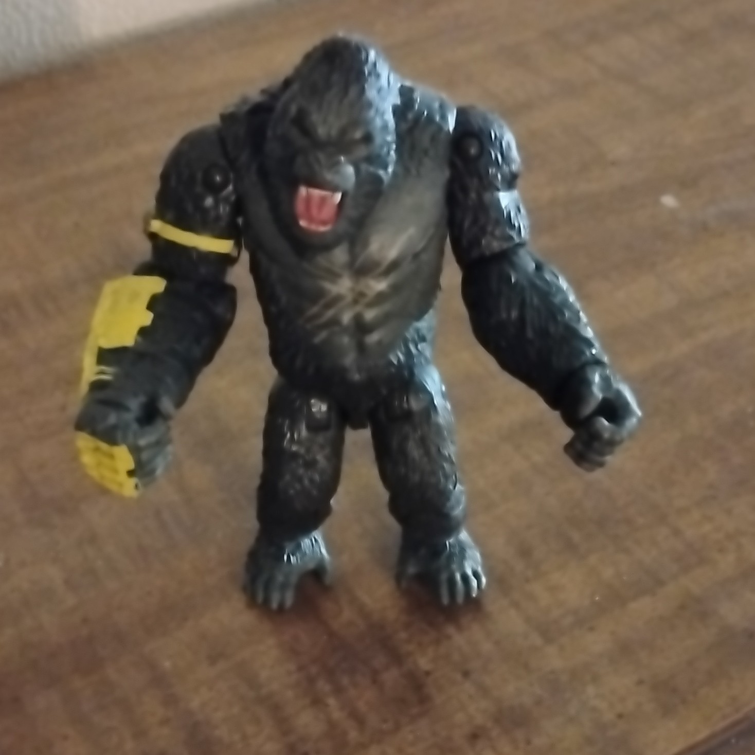 LY3346 Gorilla Monster Action Figure with Yellow Mechanical Arm