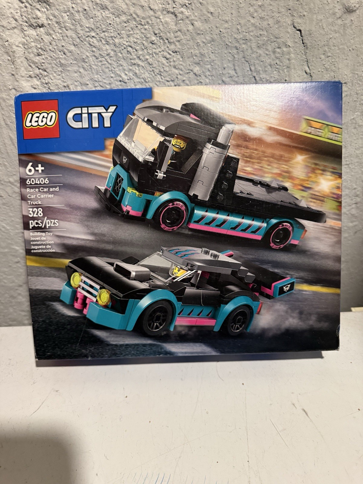 LEGO CITY: Race Car and Car Carrier Truck (60406)