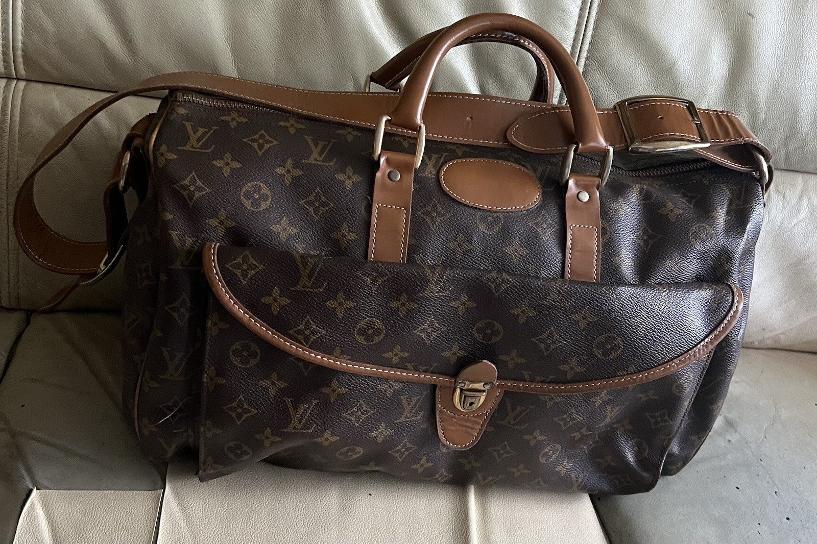 RARE Vintage LOUIS VUITTON French Company Suitcase Luggage Travel Accessory Bag