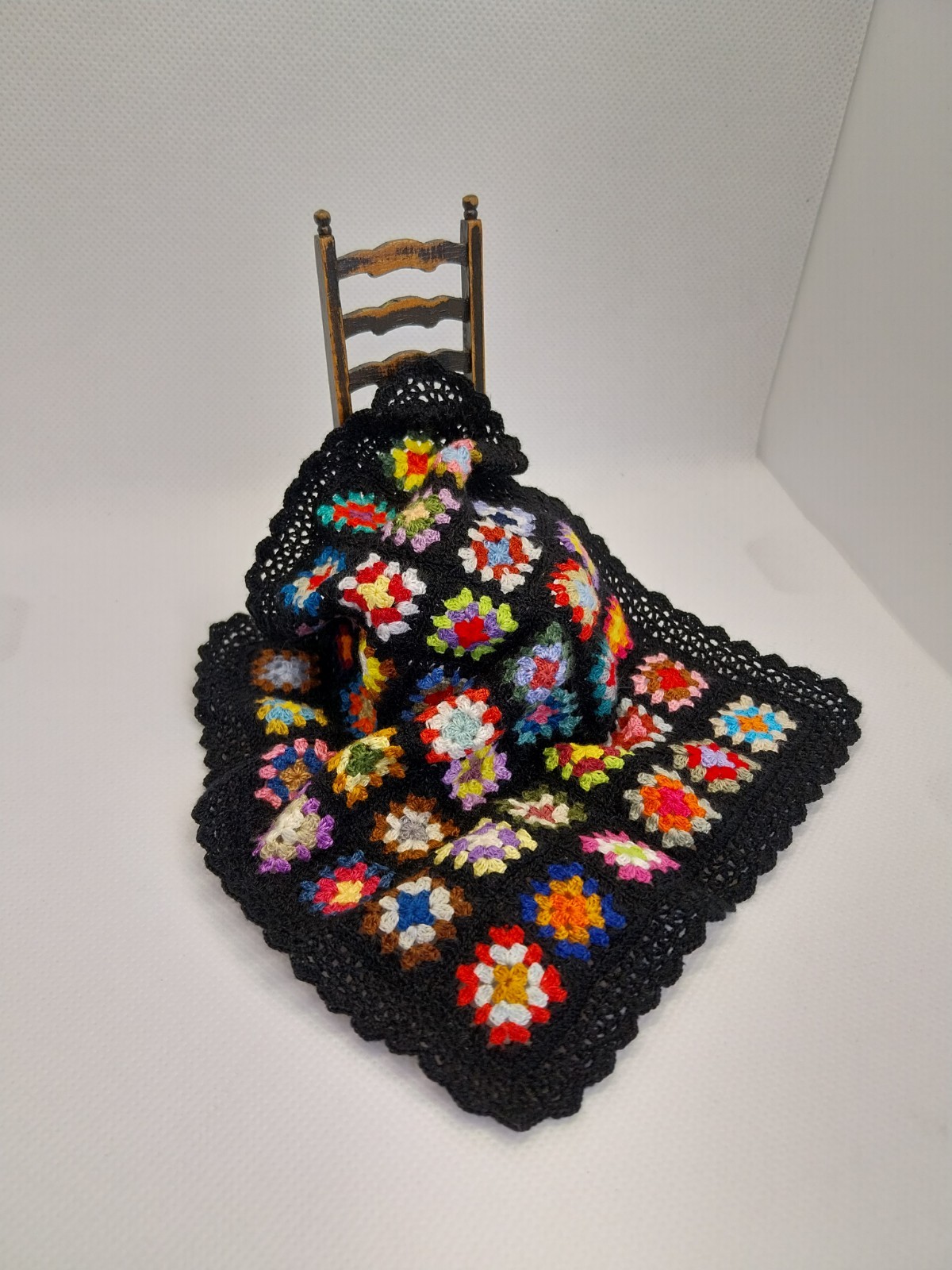 1/12th Scale Dollshouse Miniature Micro Crochet Throw