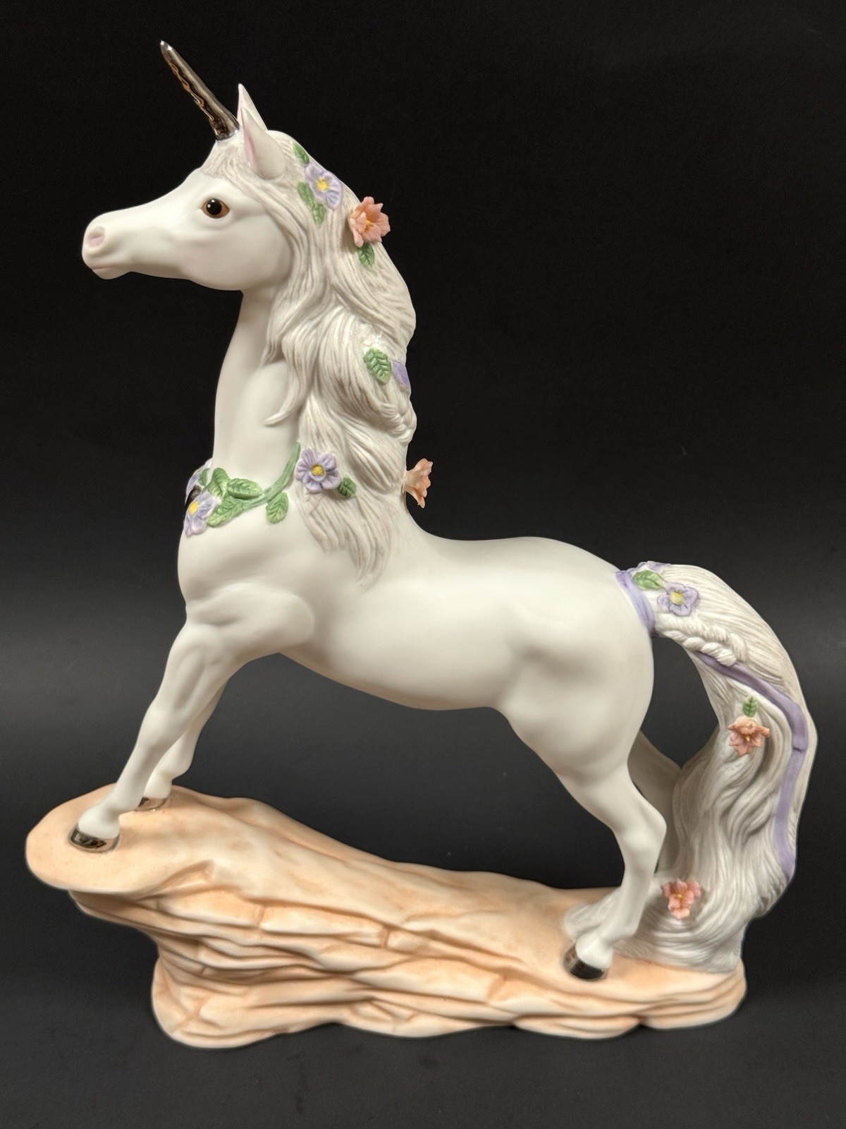 Vintage Princeton Galleries “Love’s Pride” Porcelain Unicorn  Figurine 1993