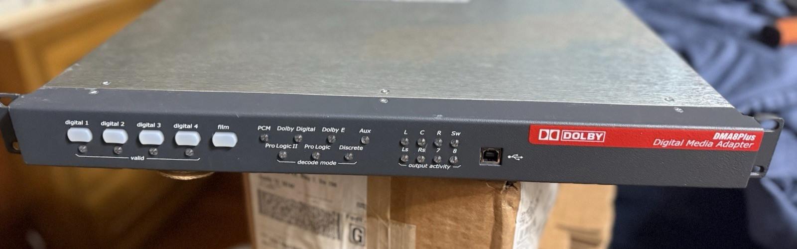 Dolby DMA8Plus Digital Media Adapter