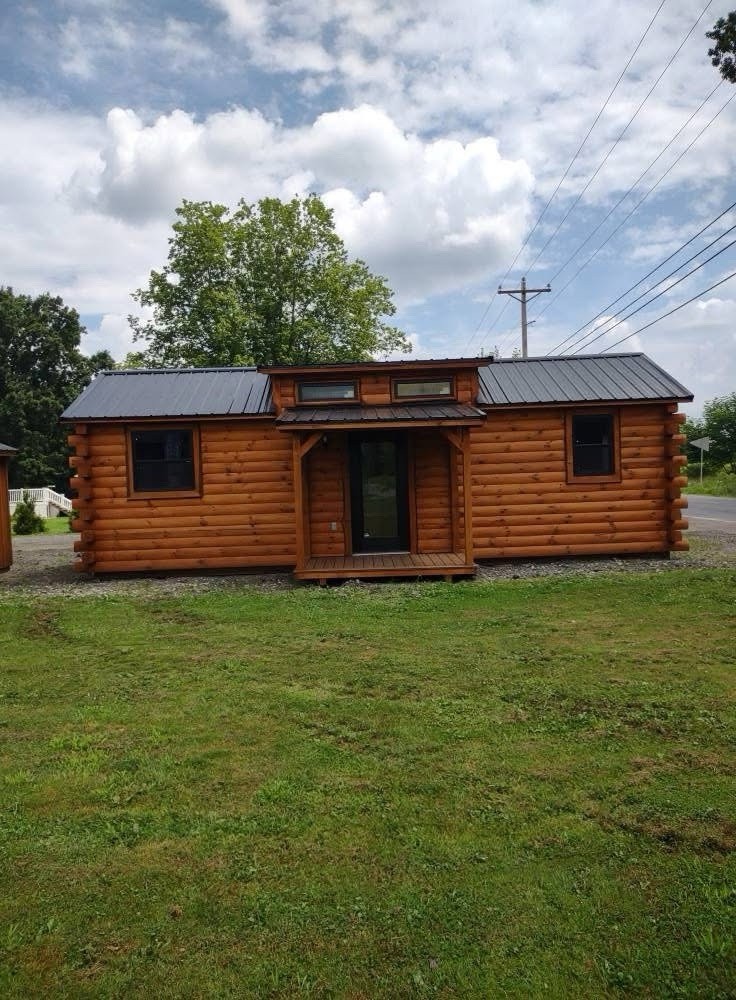 12x30 Trappers Log Cabin Log Cabin