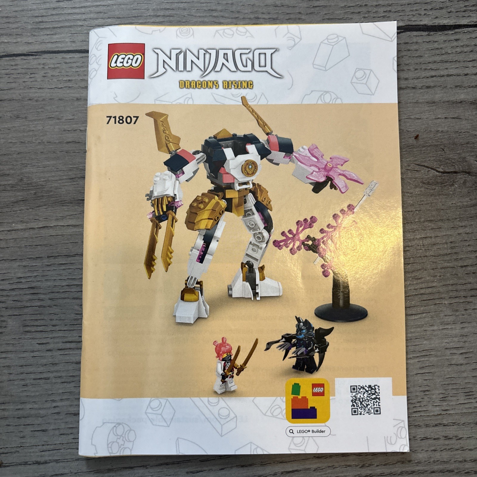 LEGO NINJAGO: Dragons Rising  #71807 Sora’s Elemental Tech Mech
