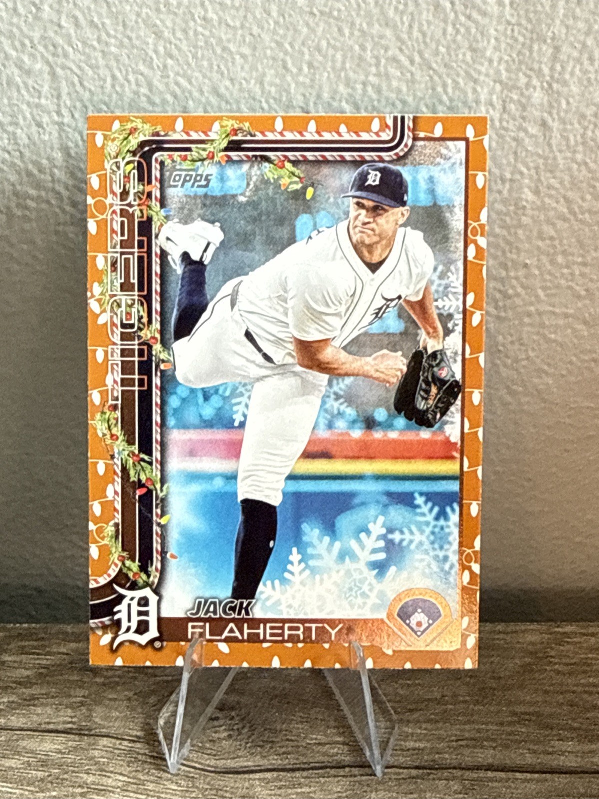 2025 Topps Holiday - Jack Flaherty #H51 Gold Holiday Lights- Detroit Tigers