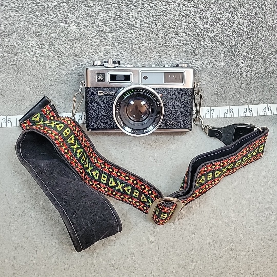 Yashica Electro 35 GSN 35mm Rangefinder + 45mm f/1.7 Lens Untested