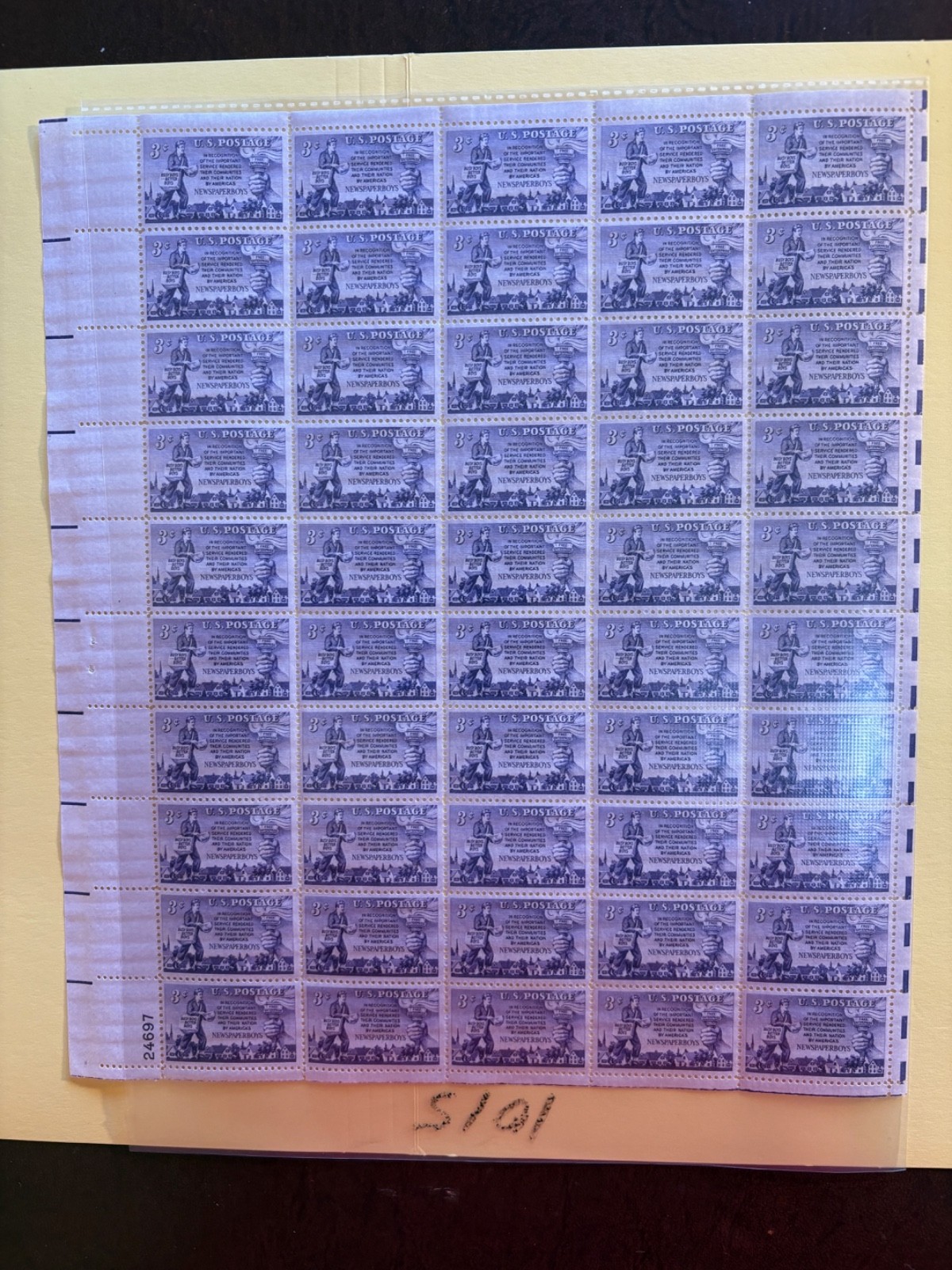 US Stamp sheet - 1015 - Newspaper Boys - see flex rate shipping bel ow!