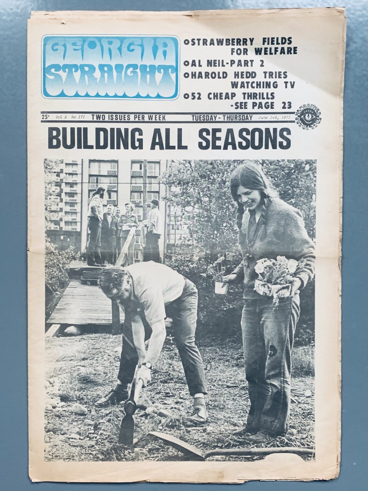 GEORGIA STRAIGHT 1971 Underground NEWSPAPER Comic RAND HOLMES Harold Hedd