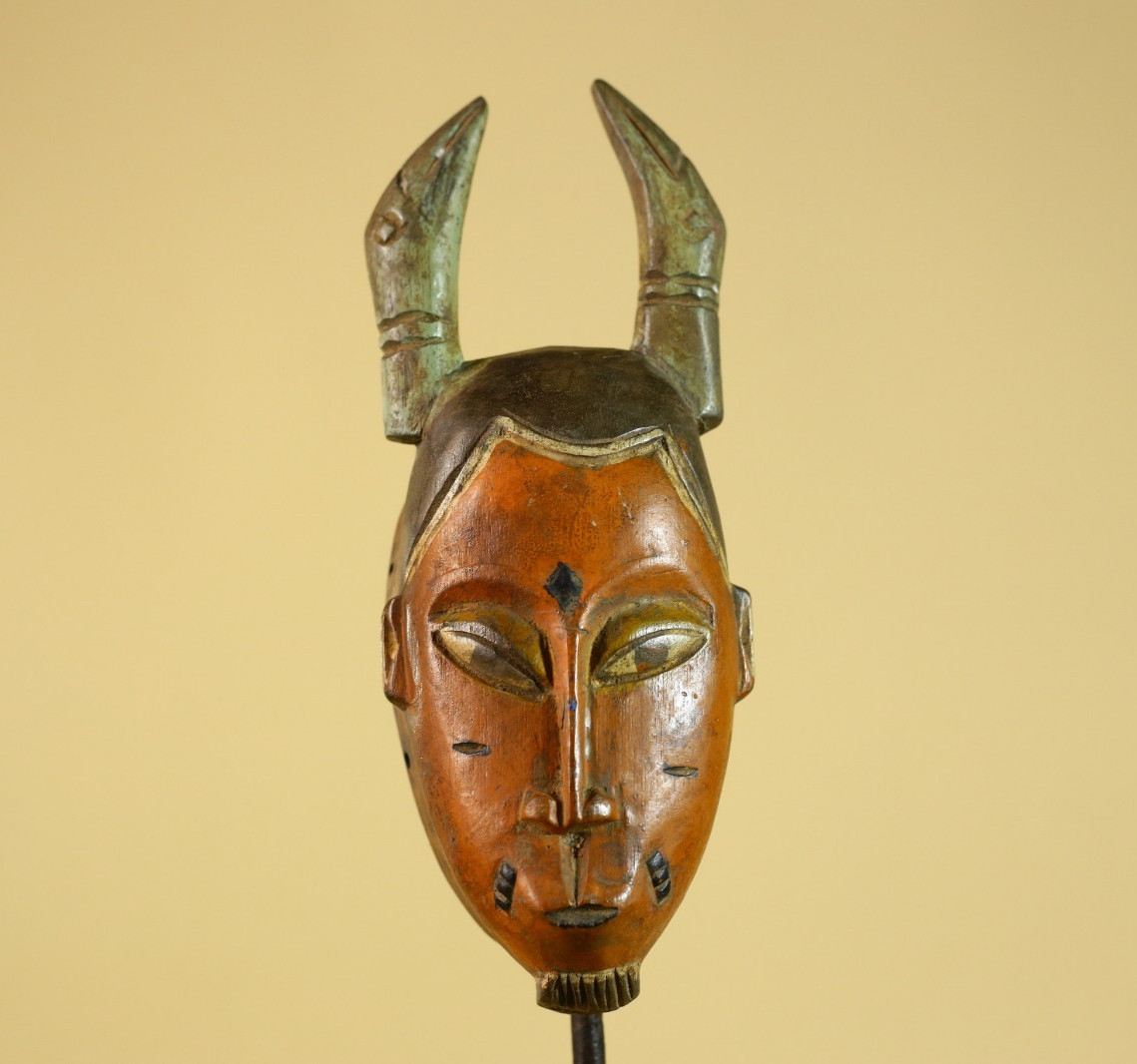 African Baule Style Horned Mask Hand Carved Wood Wall Display Art-G6282